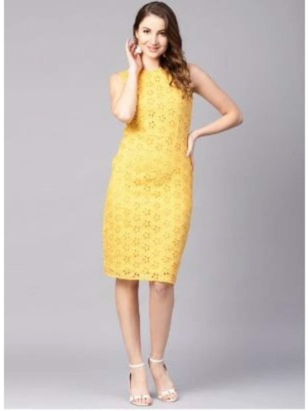 Talbots Dress Size 12 Yellow Sleeveless Eyelet Lace Sheath Back Zip